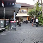 Beneyasa Beach Inn 2
