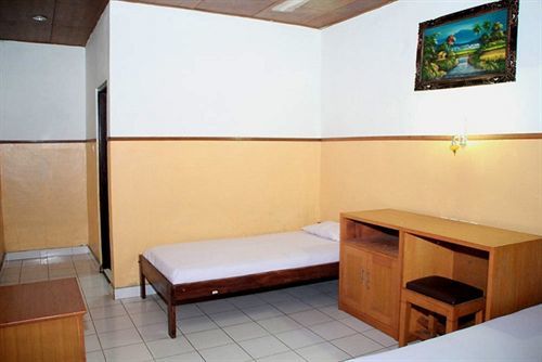 Beneyasa 2 *